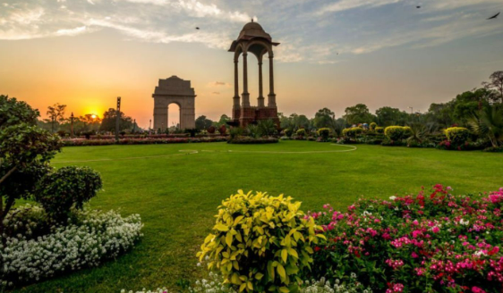 India gate garden